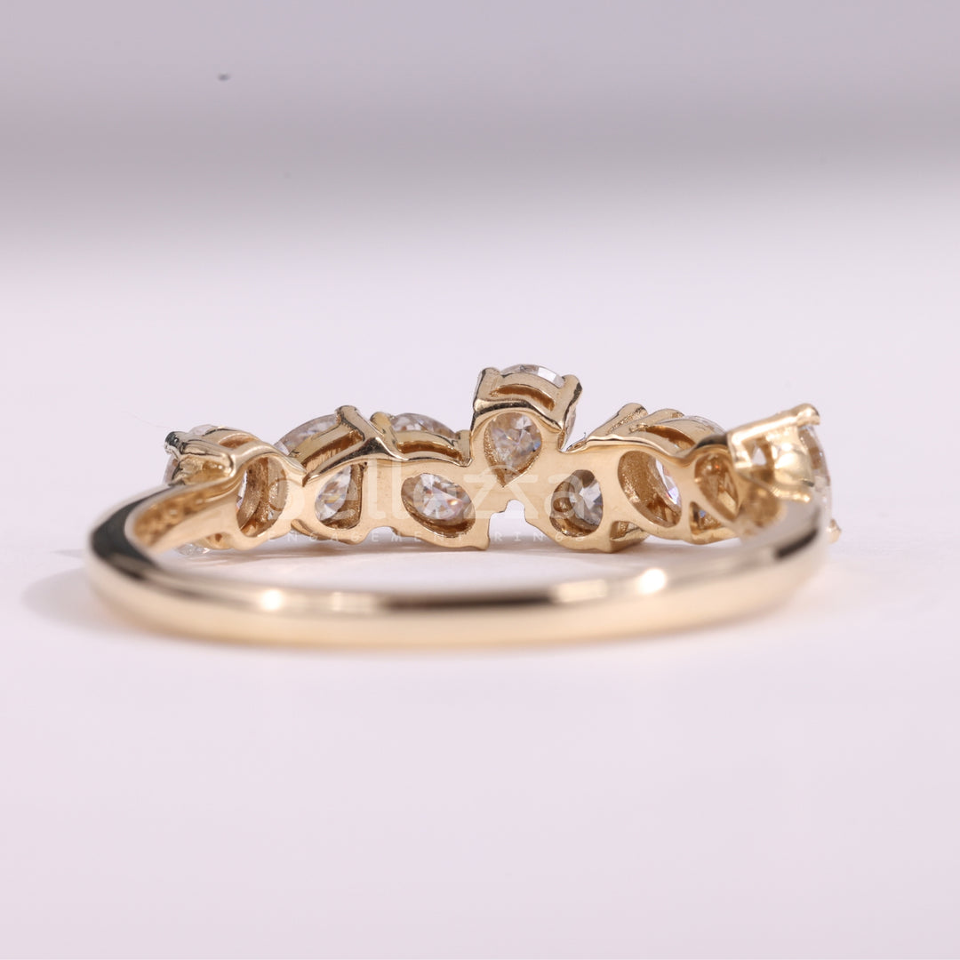 Pear & Oval Cut Cluster Diamond Moissanite Wedding Band