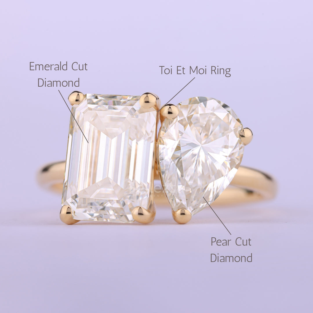 2.0CT Emerald & Pear Cut Diamond Toi Et Moi Engagement Ring