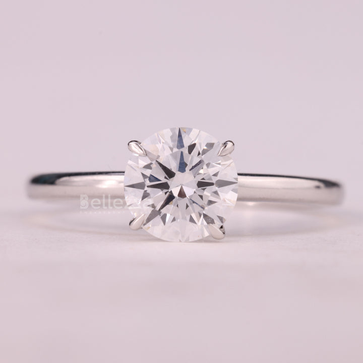 0.75CT Round Cut Solitaire Moissanite Engagement Ring