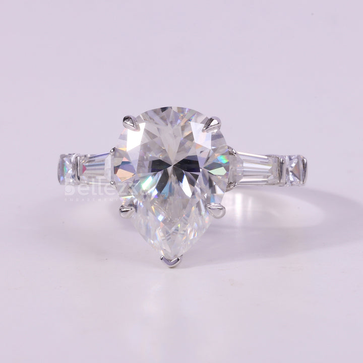 1.0CT Pear Cut Three Stone Moissanite Engagement Ring