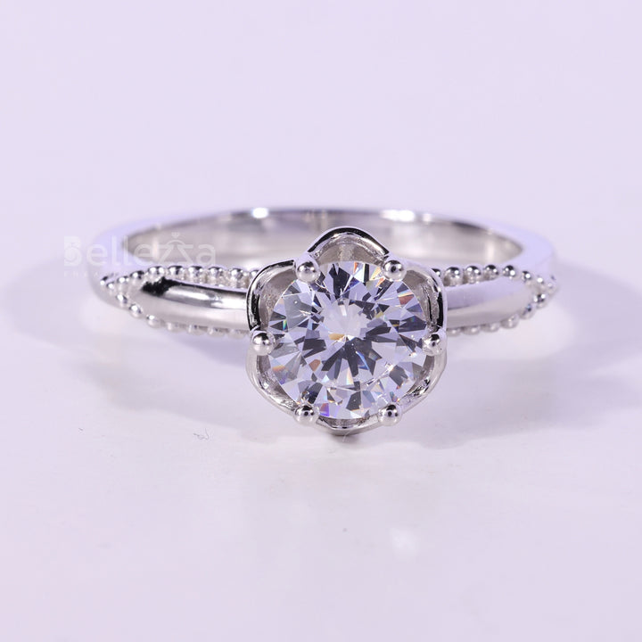 1.0CT Round Cut Diamond Unique Vintage Solitaire Engagement Ring
