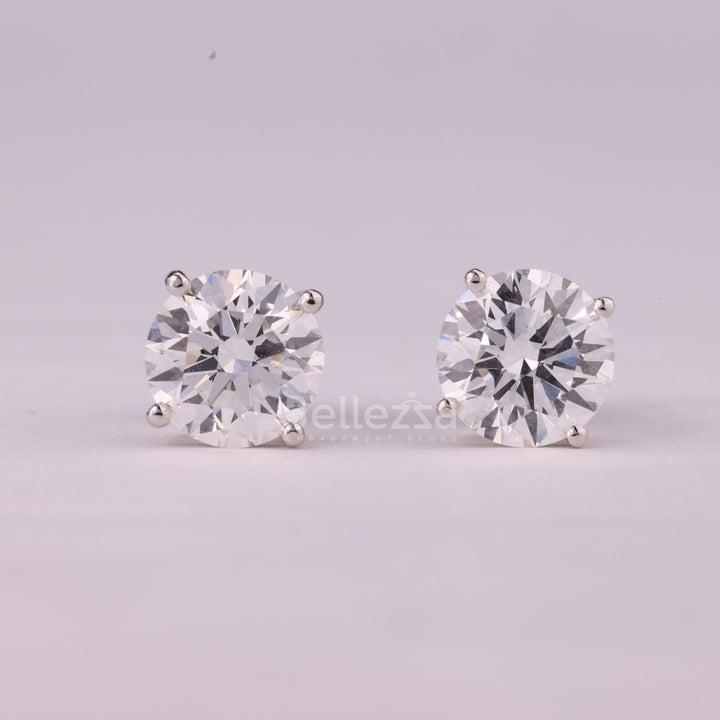1.0CTW Round Cut Diamond Solitaire Moissanite Stud Earrings