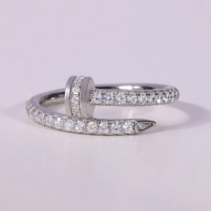 0.60TCW Round Cut Cluster Diamond Nail Screw Design Ring