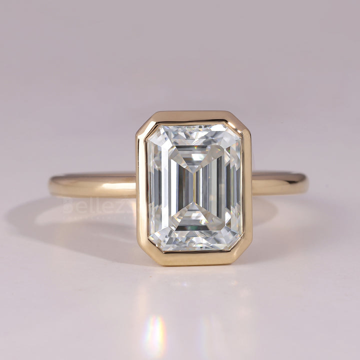 1.50CT-2.50CT Emerald Cut Bezel Setting Engagement Ring