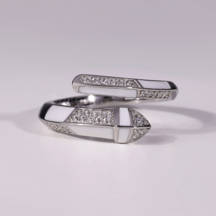 0.60TCW Round Cut Unique Style Bypass Shank Wedding Band