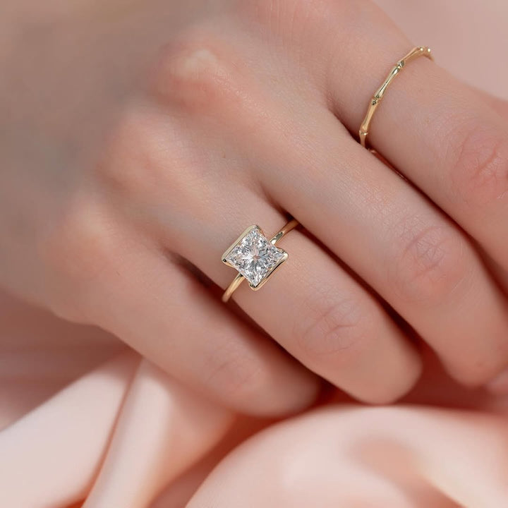 1.0-3.0 CT Princess  Lab Grown Diamond Solitaire Setting Engagement Ring