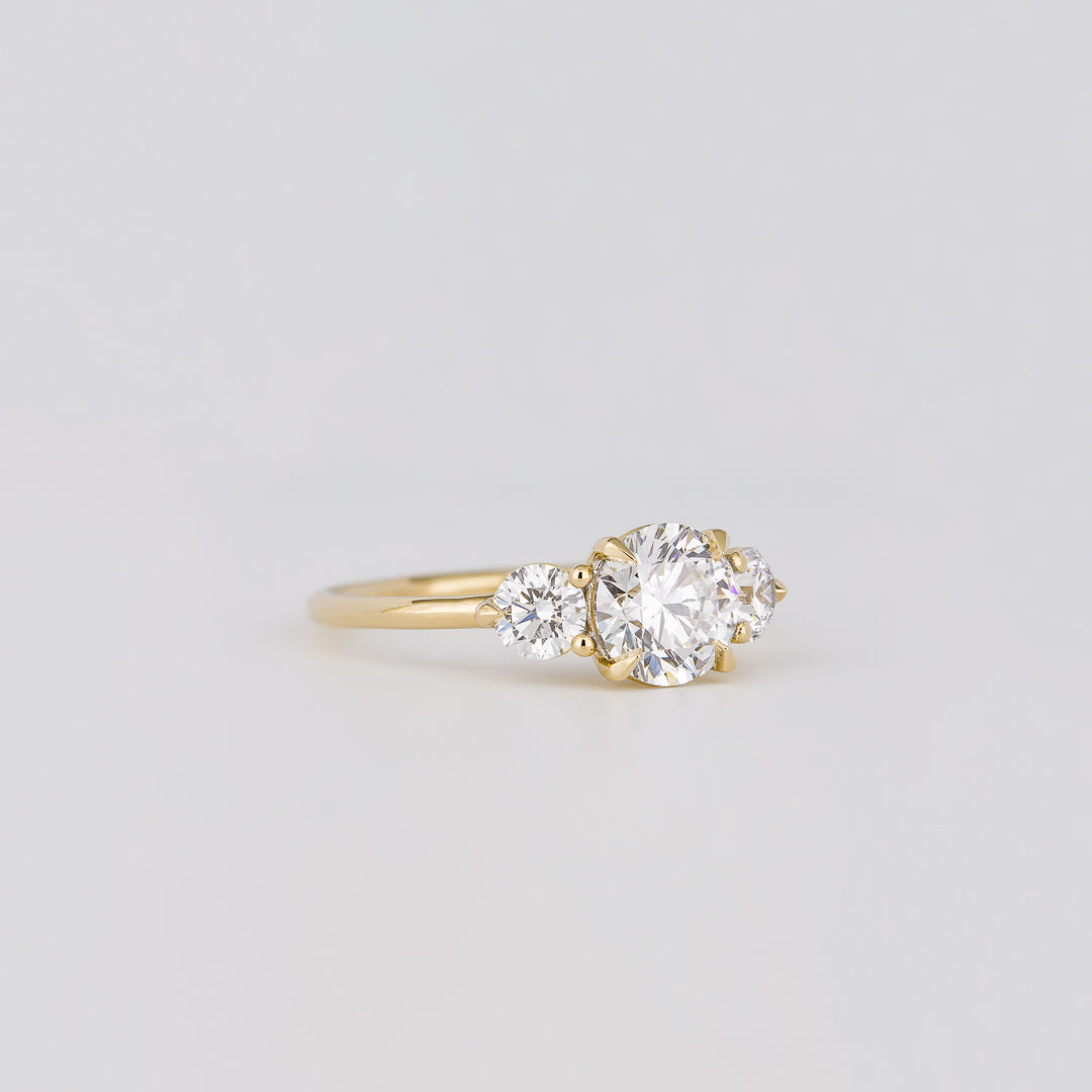 1.21-3.0 CT Round  Lab Grown Diamond Three Stone Engagement ring