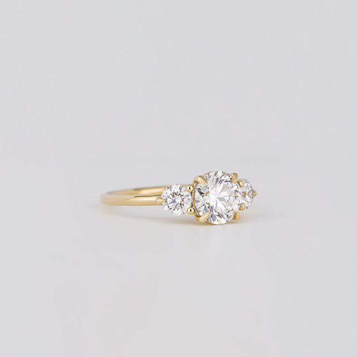 1.21-3.0 CT Round  Lab Grown Diamond Three Stone Engagement ring