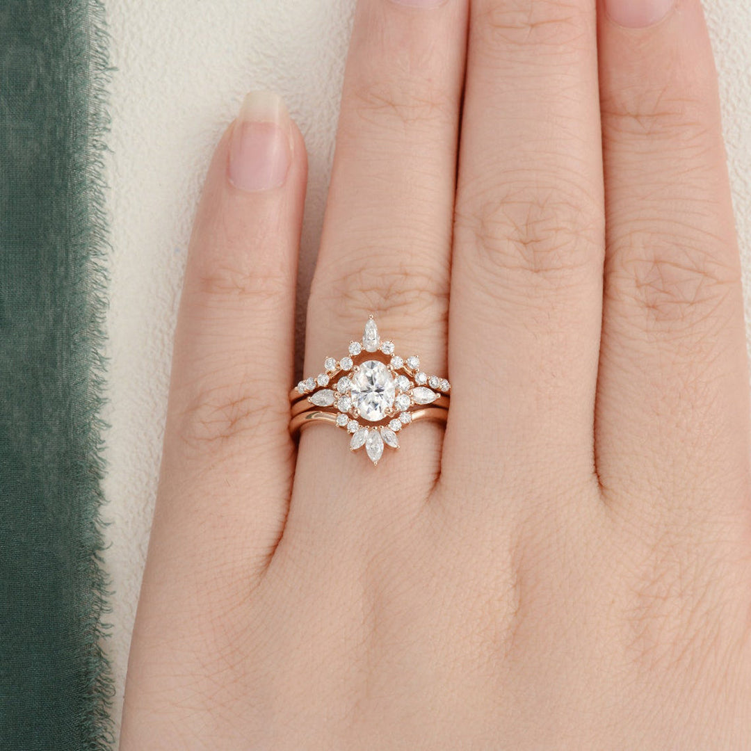 oval-cut-cluster-halo-moissanite-bridal-ring-set-1