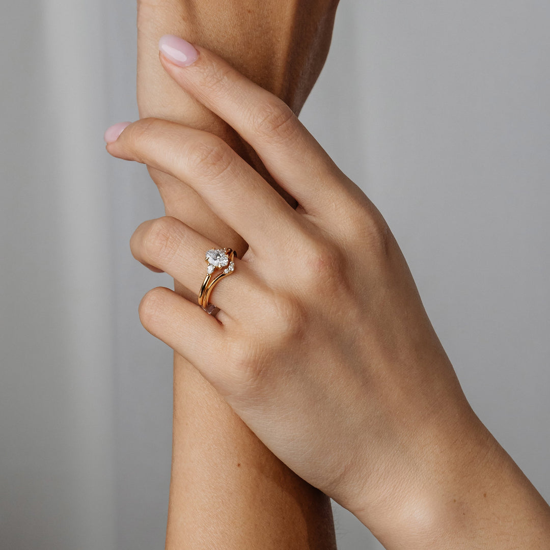 0.04 TCW Round Lab Grown Diamond Curved Wedding Band