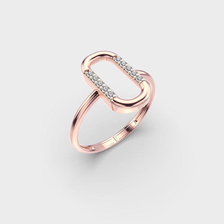 Elegant Curved Oval Shape Moissanite Face With Clear White Moissanite Modern Women's Ring