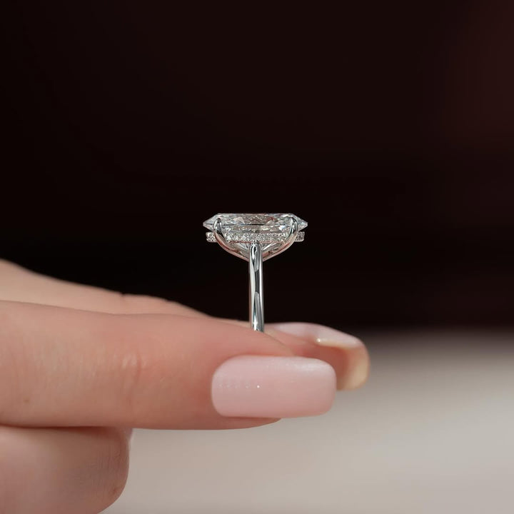 3.5-5.5 CT Oval  Lab Grown Diamond Hidden Halo Setting Engagement Ring