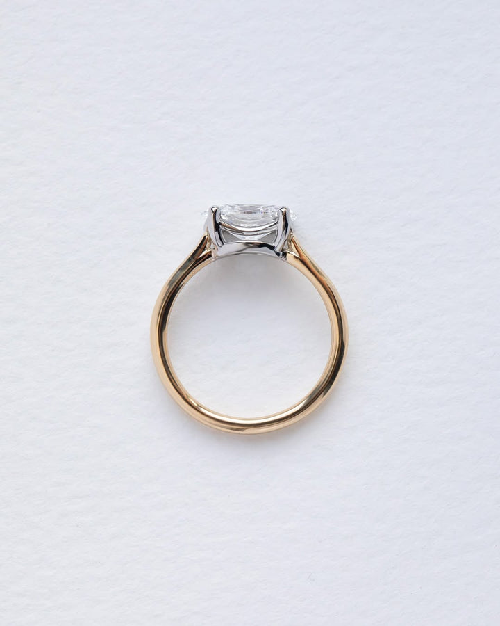 1.70-3.50 CT Oval  Lab Grown Diamond Solitare Engagement Ring