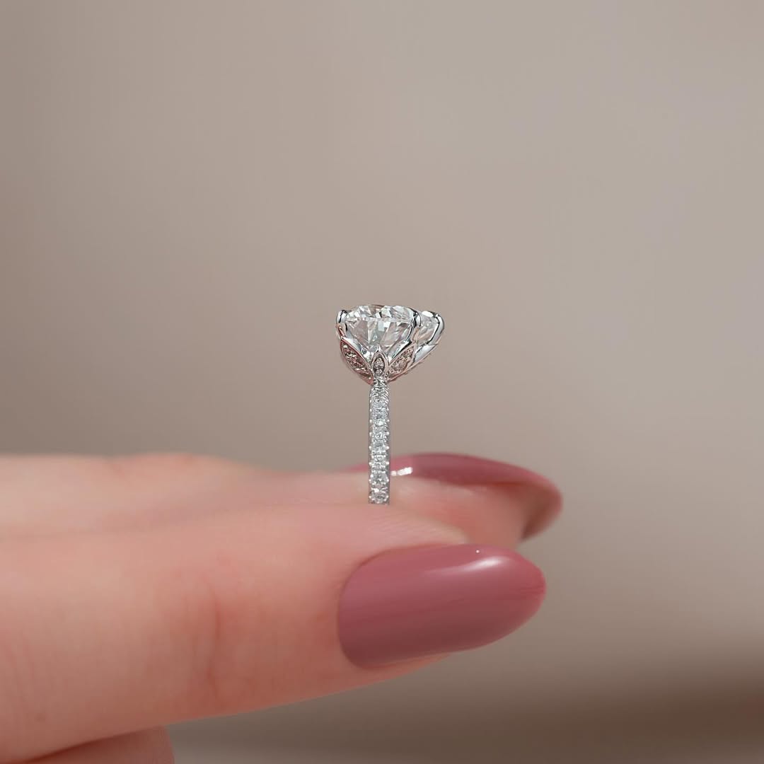 1.0-3.0 CT Heart Shape Lab Grown Diamond Pave Setting Engagement Ring