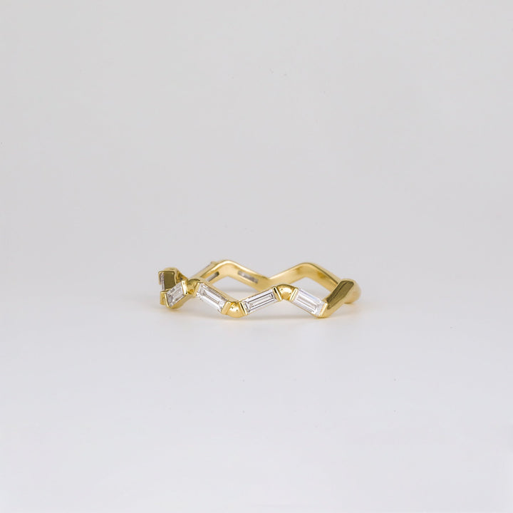 0.44 TCW Baguette Lab Grown Diamond Zig Zag Wedding Band