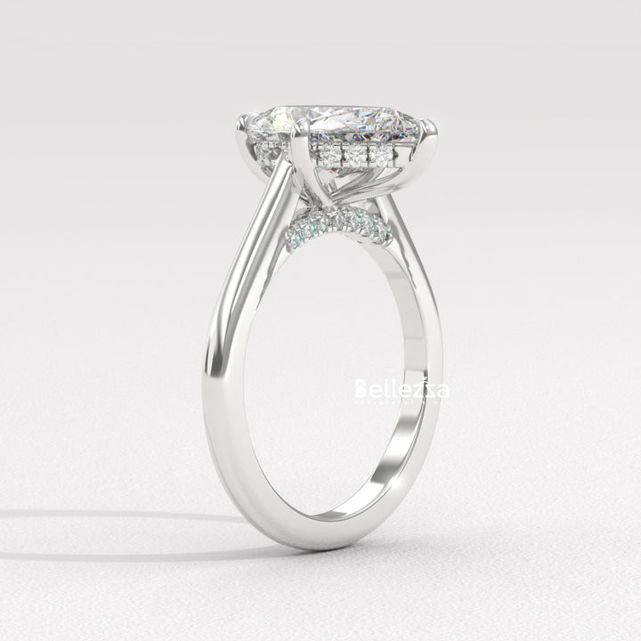 1.50-2.50CT Pear Cut CVD Diamond Hidden Halo Engagement Ring