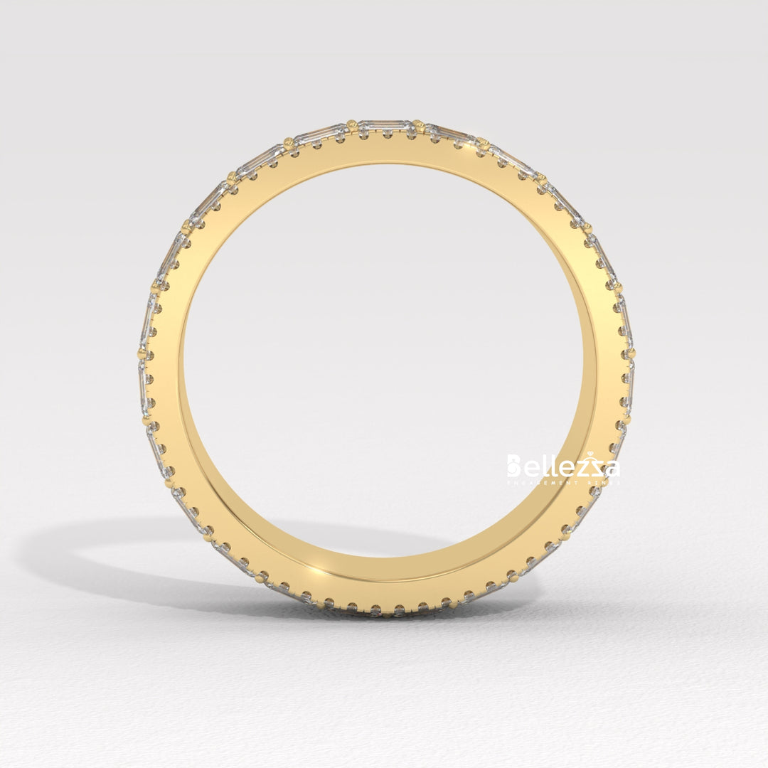 Emerald & Round Diamond Unqiue Lab Grown Wedding Band