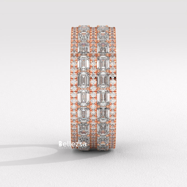 Emerald & Round Diamond Unqiue Lab Grown Wedding Band