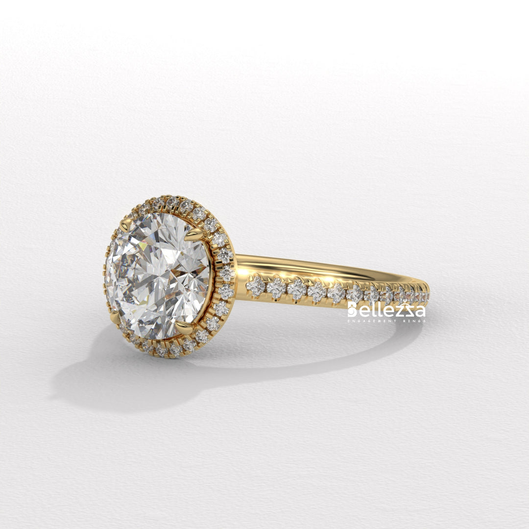 luxury gold diamond ring, dainty round cut ring, timeless round cut ring, gold round diamond band,round cut engagement ring in gold, gold ring with round diamond, round diamond gold ring setting, delicate round cut ring, round cut diamond in bezel setting