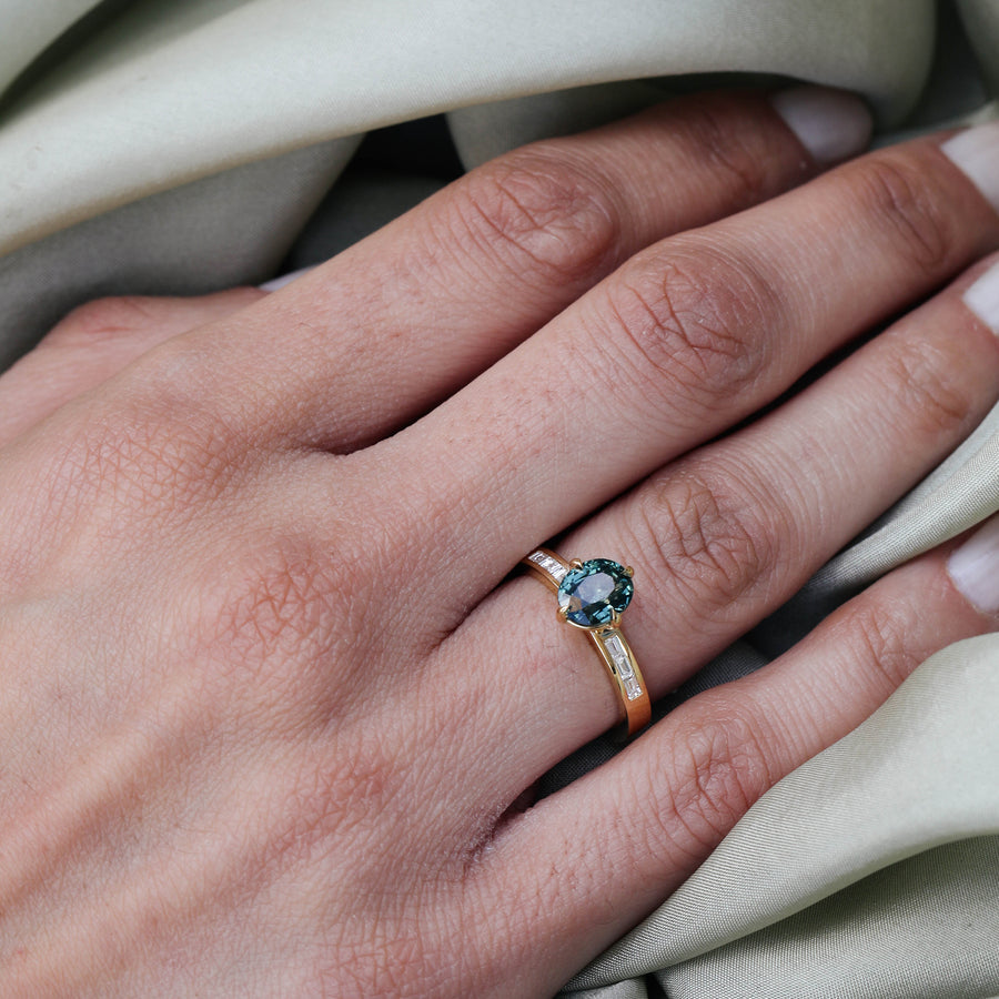 2.0CT Teal Sapphire Oval Cut Channle Setting Lab Grown Engagement Ring