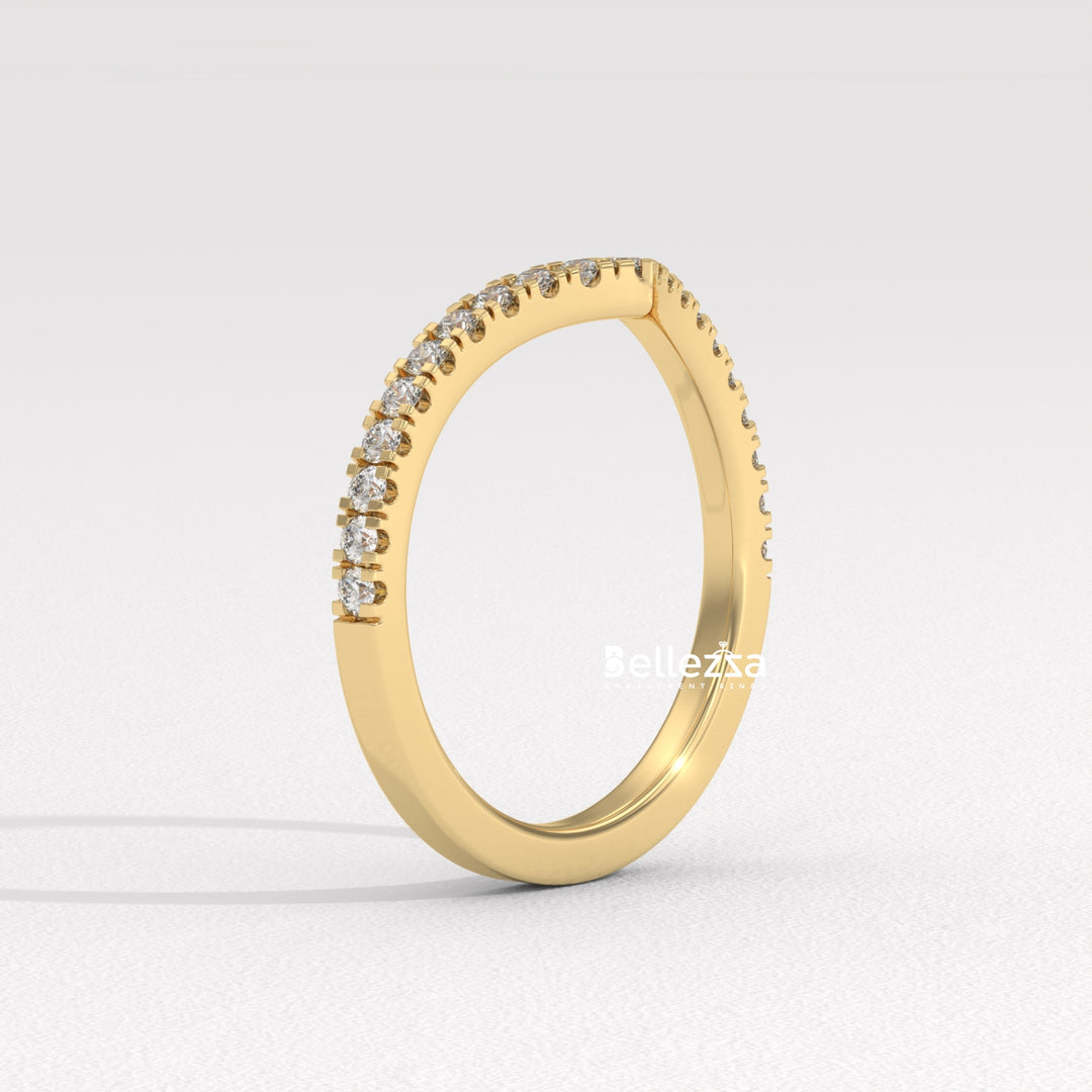 Round Diamond Curved Style Lab Grown Wedding Band