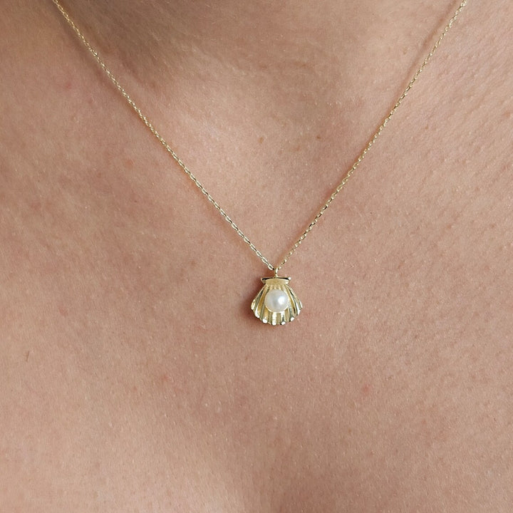Seashell Pearl Necklace For Her - June Birthstone Necklace