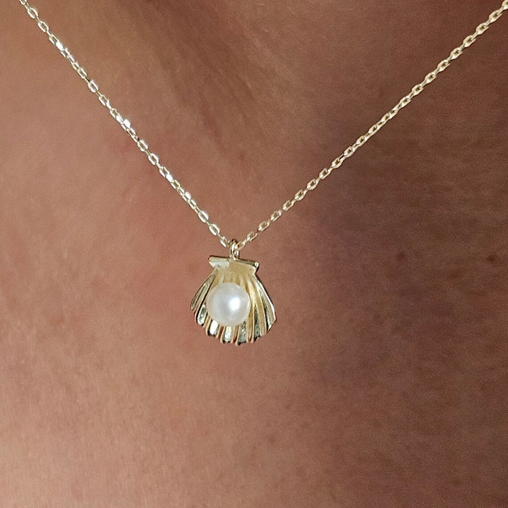Seashell Pearl Necklace For Her - June Birthstone Necklace