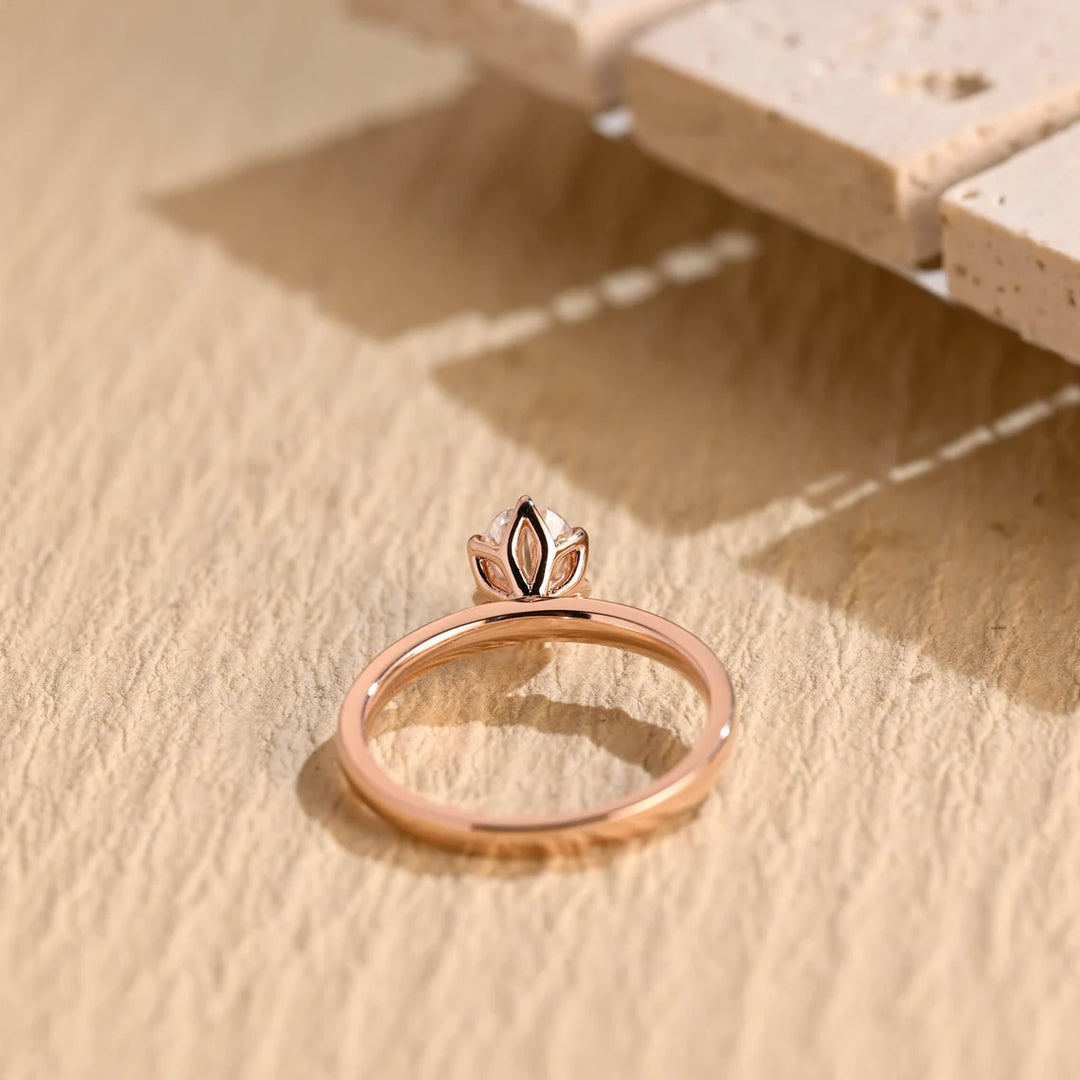 1.0CT Oval Diamond Solitaire Moissanite Engagement Ring