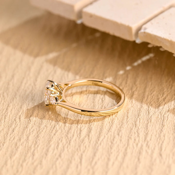 1.0 CT Oval Cut Three Stone Moissanite Engagement Ring