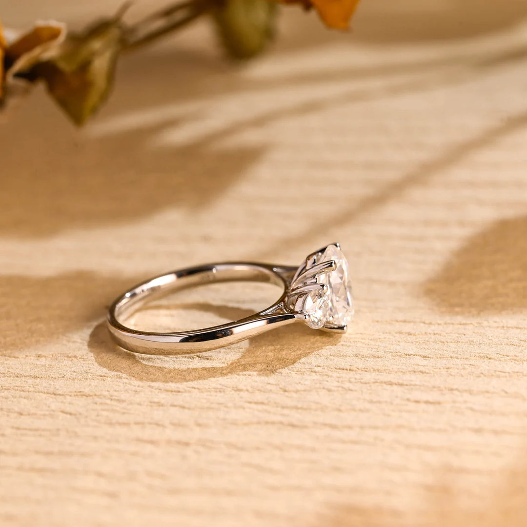 1.0 CT Oval Cut Three Stone Moissanite Engagement Ring