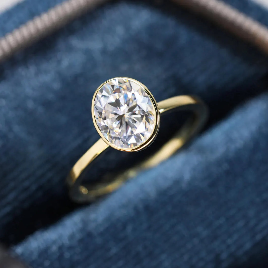 1.0CT Oval Daimond Bezel Setting Solitaire Moissanite Engagement Ring