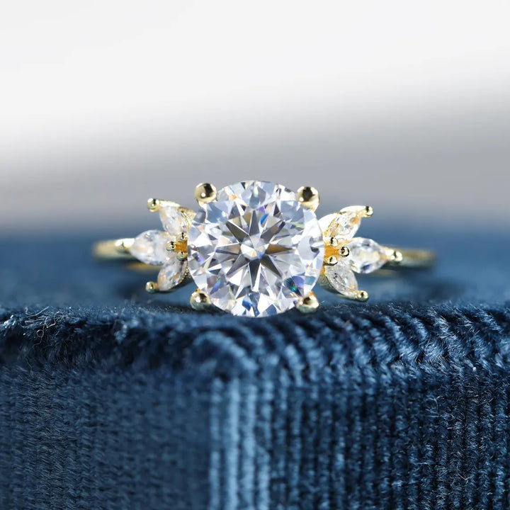 1.0 CT Round Cut Cluster Diamond Moissanite Engagement Ring