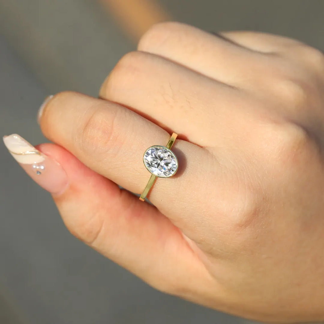 1.0CT Oval Daimond Bezel Setting Solitaire Moissanite Engagement Ring