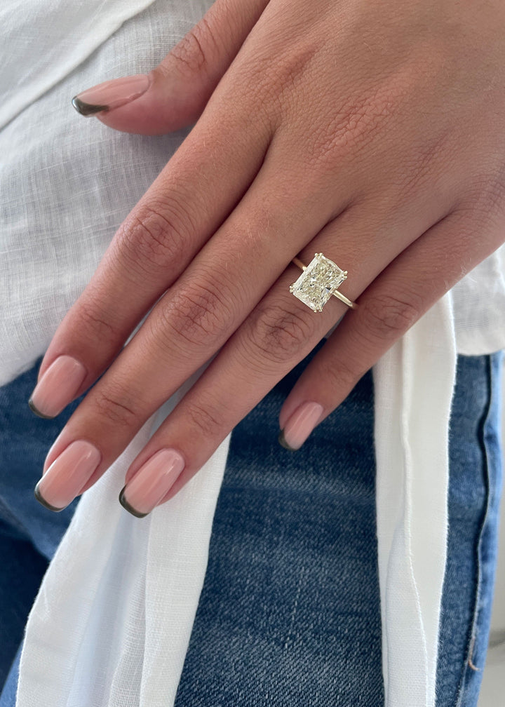 1.01 CT-3.01 CT Radiant Diamond Solitaire Engagement Ring