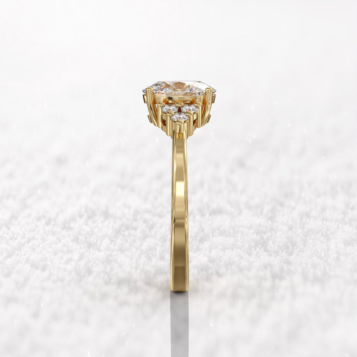 1.0 CT Oval Cut Moissanite Cluster Engagement Ring