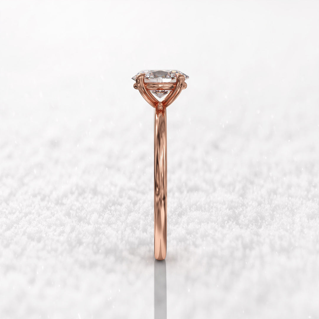 1.0 CT Oval Cut Moissanite Solitaire Diamond Engagement Ring