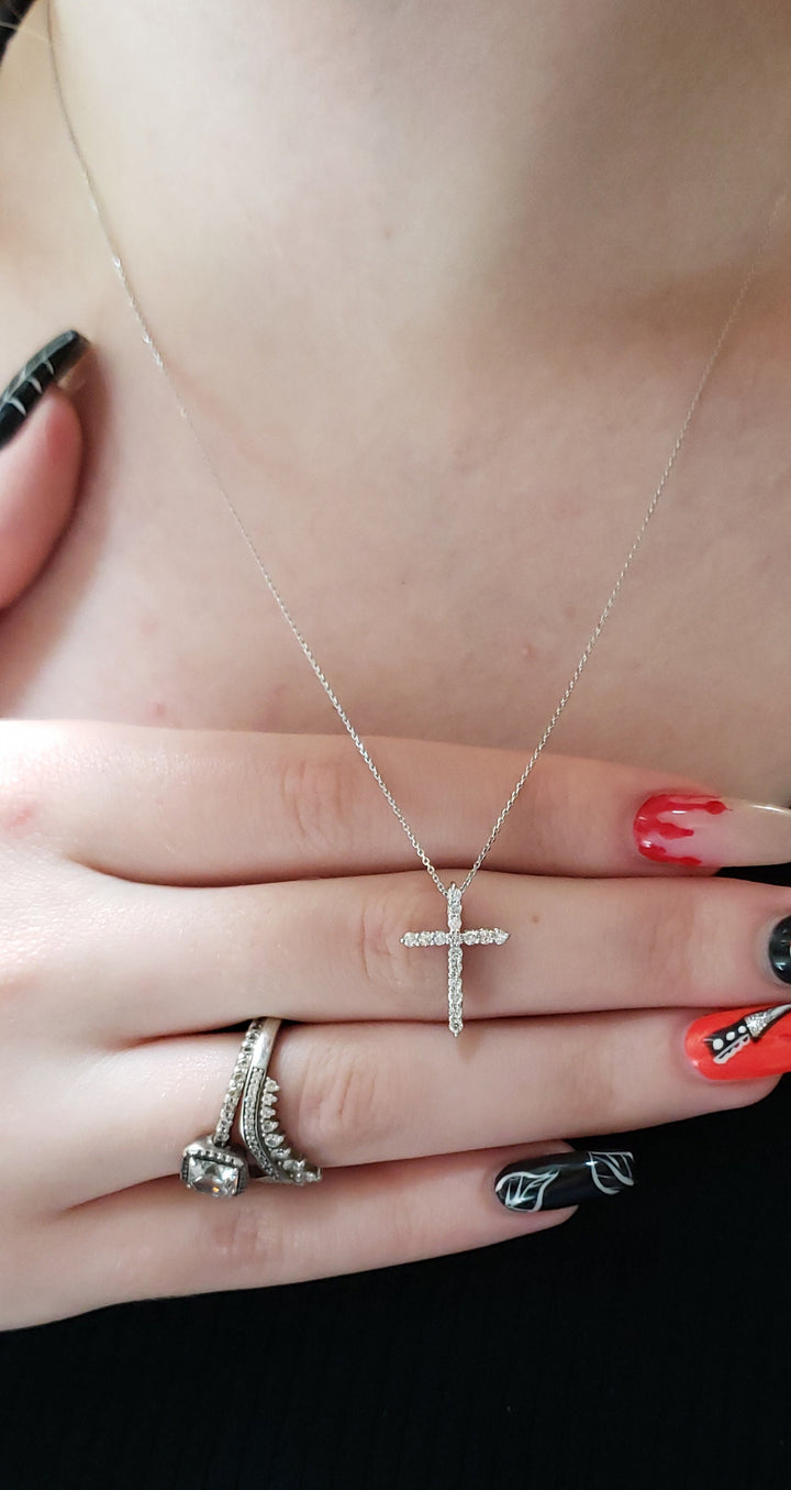 4TCW Cross Moissanite Diamond Necklace for Women