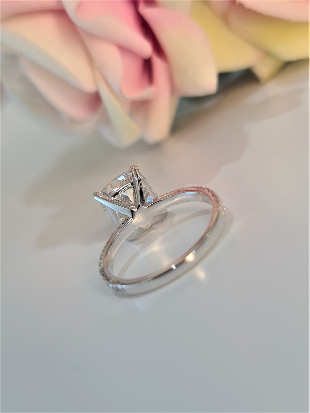 2.0 CT-4.0 CT Cushion Pave Setting Lab Grown Diamond Engagement Ring