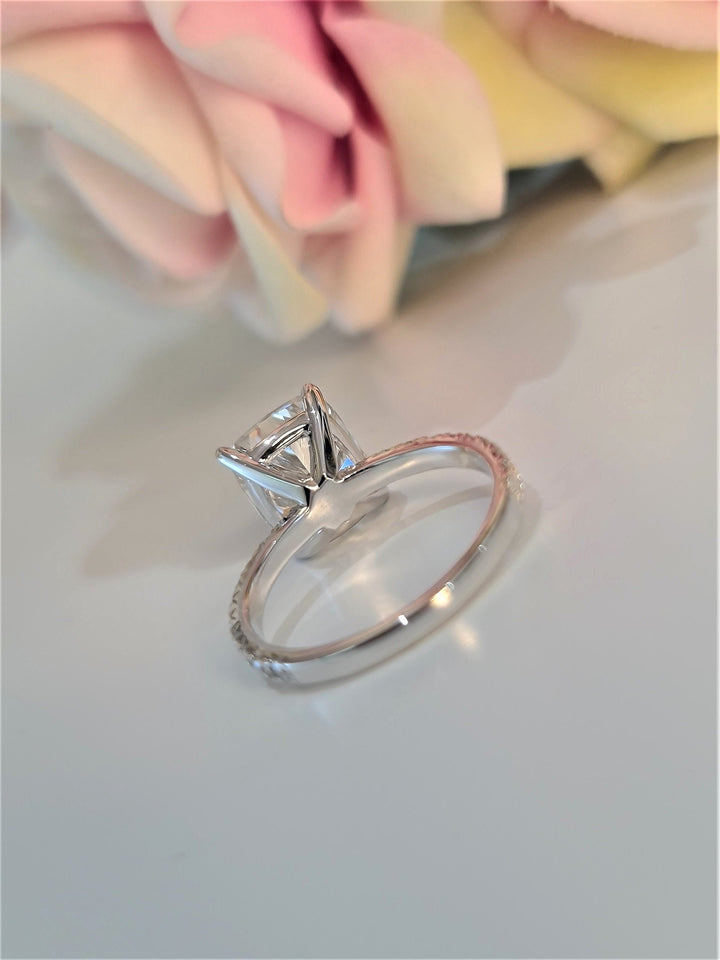2.0 CT-4.0 CT Cushion Pave Setting Lab Grown Diamond Engagement Ring