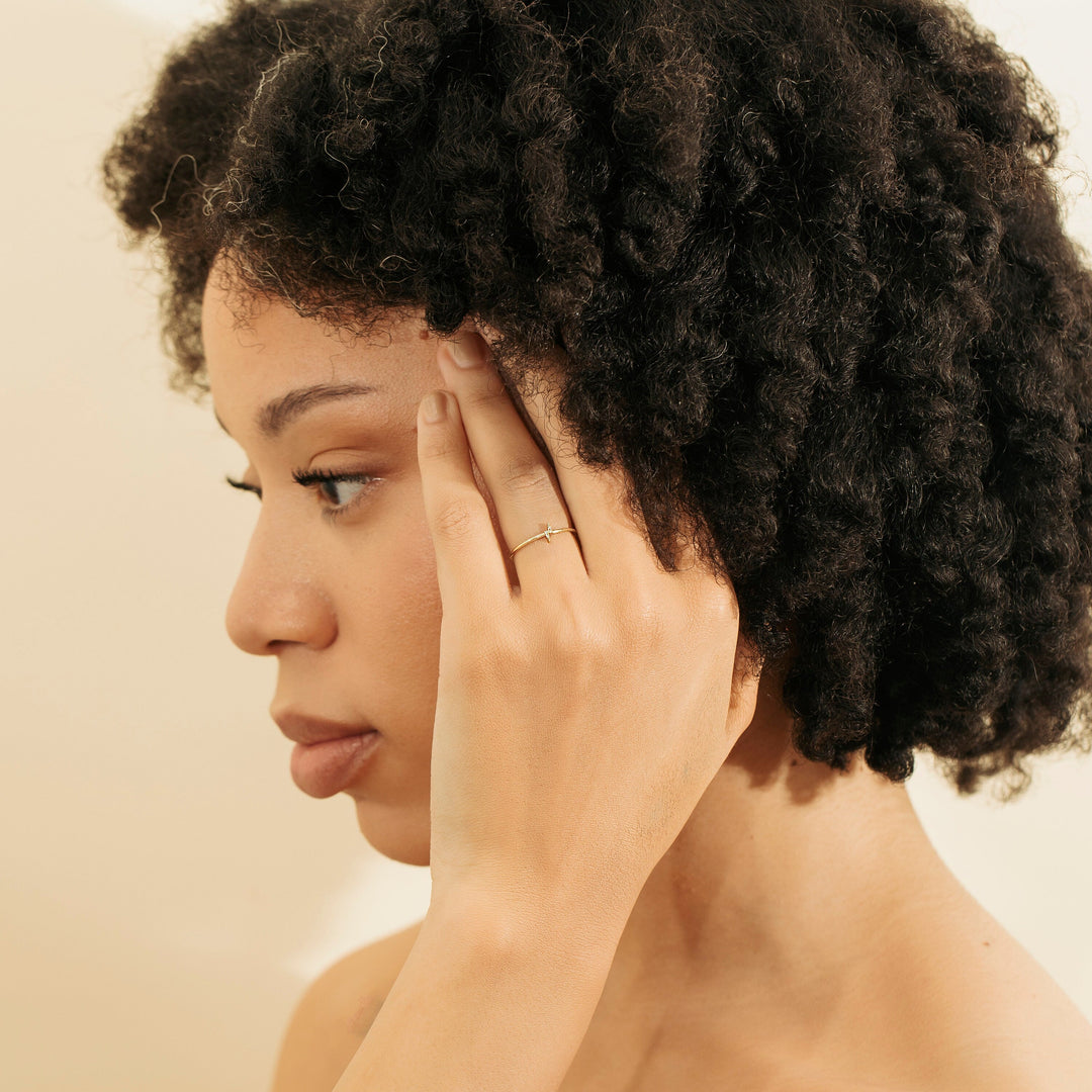 14K Yellow Gold Round Cut Lightning Bolt Ring for Christmas Gift