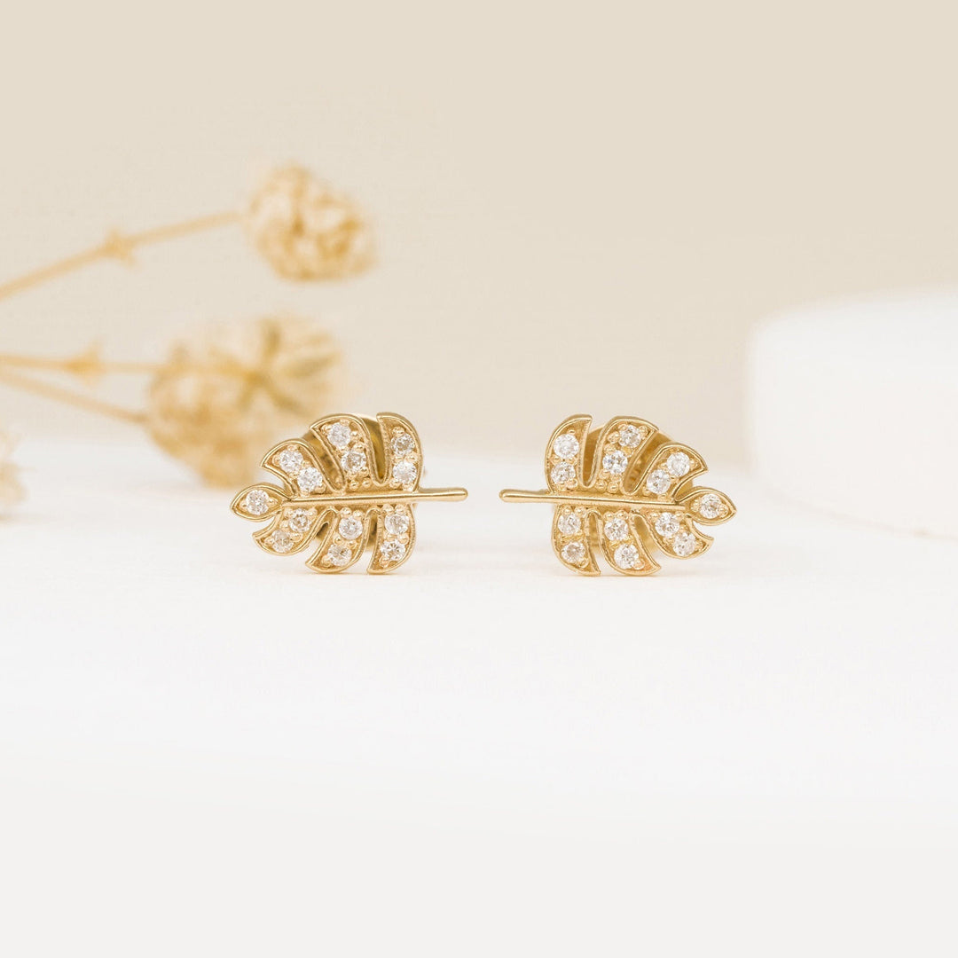 Round Cut Diamond Leaf Stud Earrings for Halloween Gift