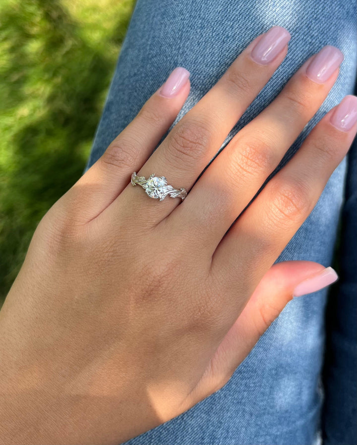 1.0 CT Round Cut Moissanite Diamond Twig Engagement Ring