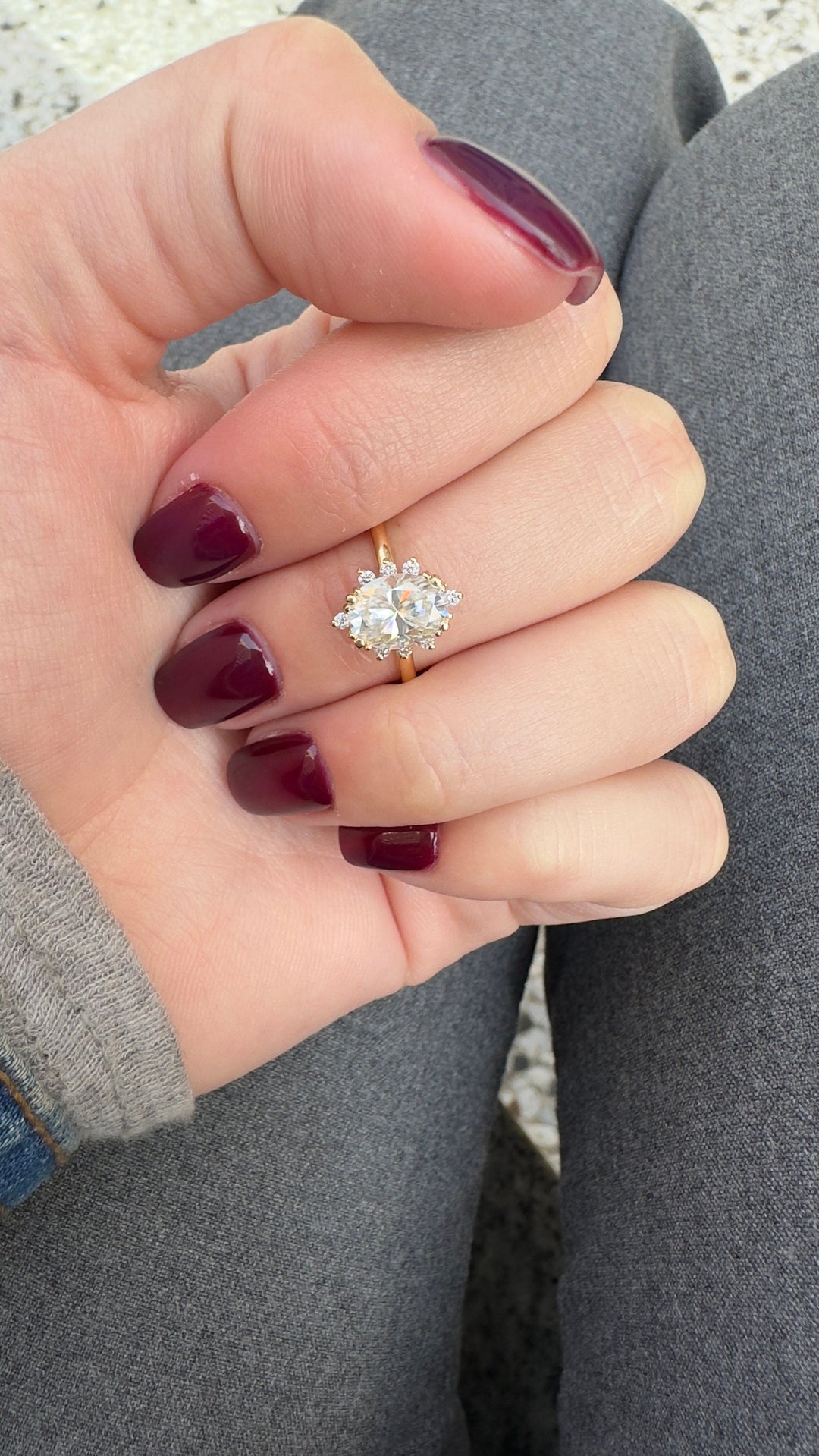 1.0 CT Oval Cut Moissanite Cluster Halo Engagement Ring