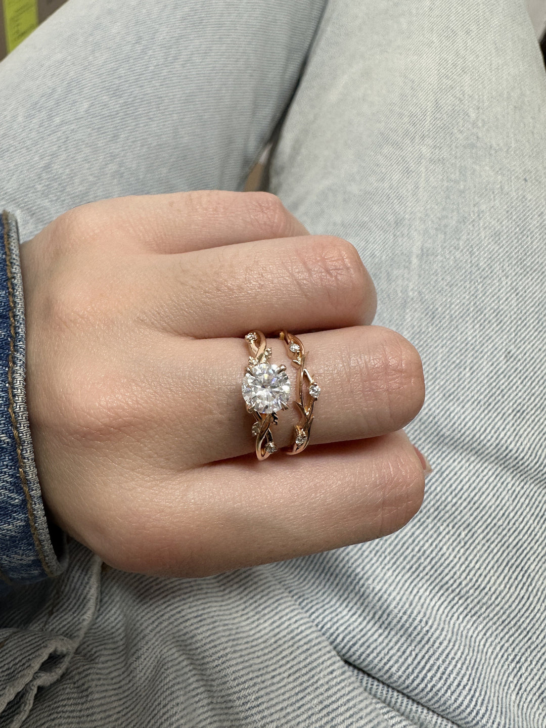 1.0 CT Round Cut Moissanite Twig Engagement Ring