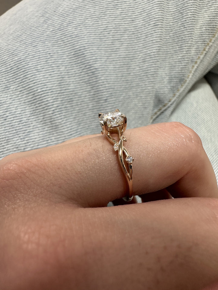 1.0CT Round Cut Moissanite Diamond Twig Engagement Ring