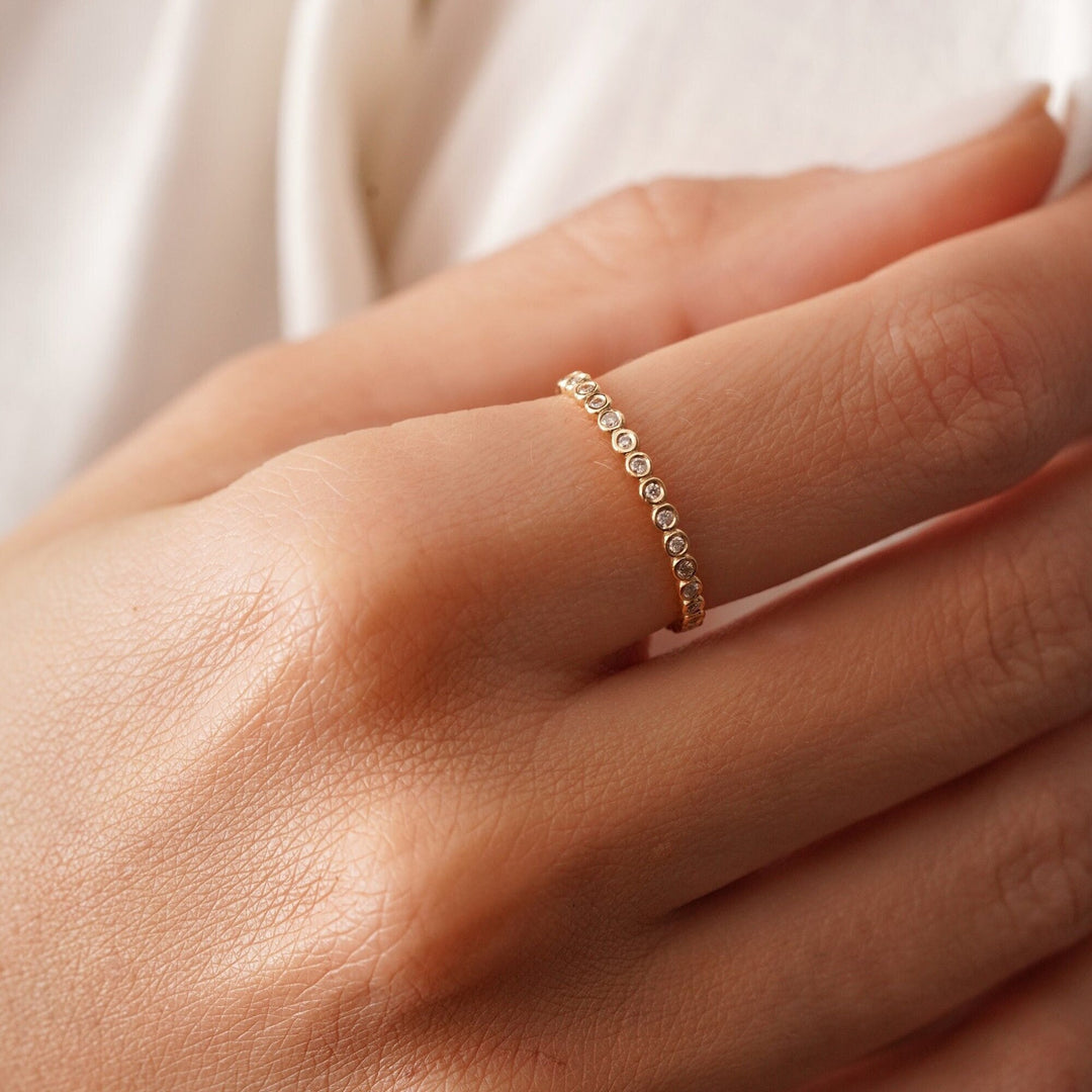 Round Cut Bezel Diamond Stacking Wedding Band