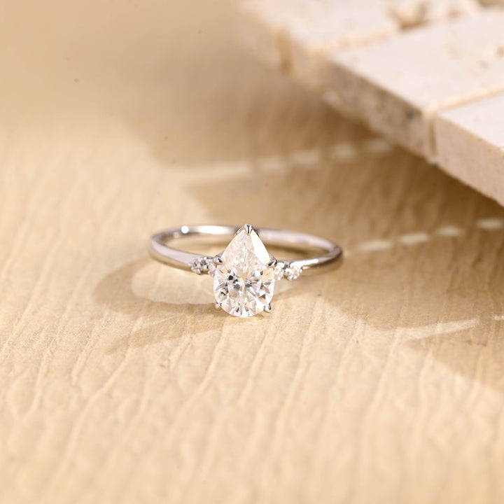 1.0CT Pear Diamond Cluster Moissanite Engagement Ring