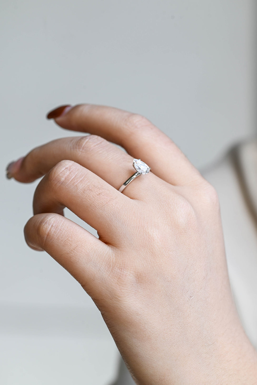 1.0CT Pear Diamond Solitaire Moissanite Engagement Ring