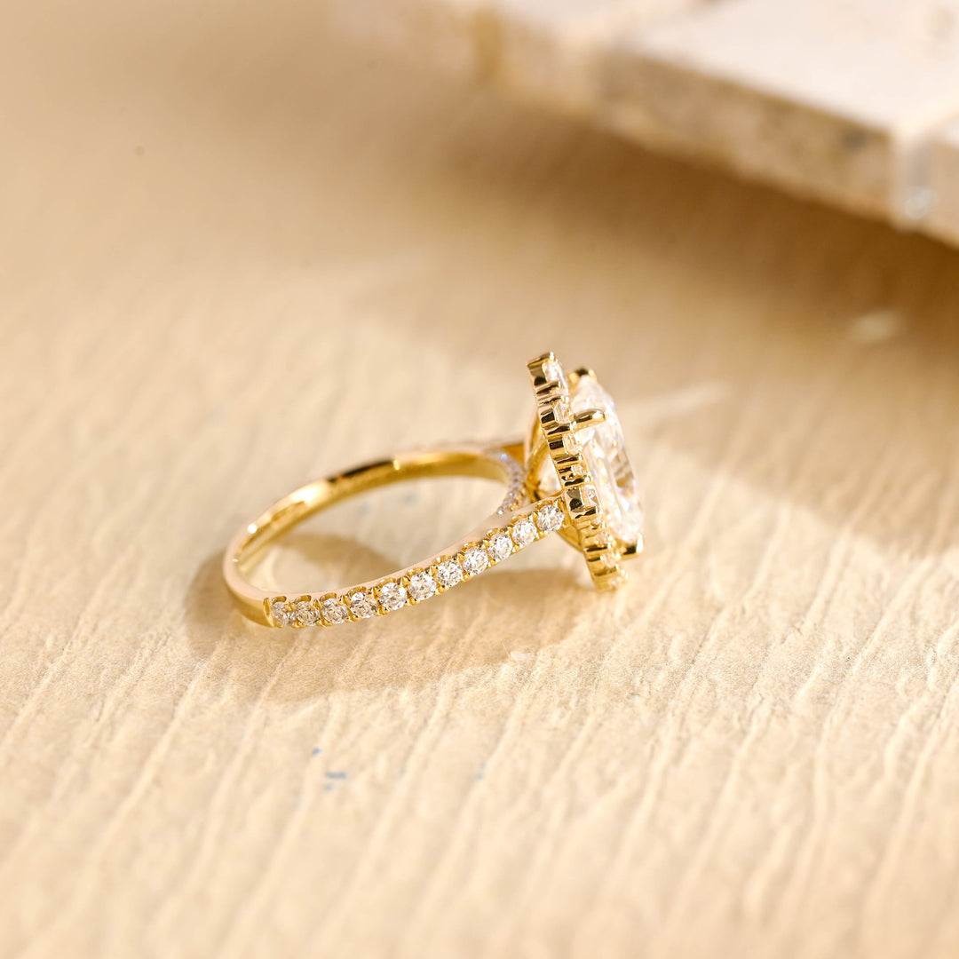 1.50CT Radiant Diamond Halo Moissanite Engagement Ring
