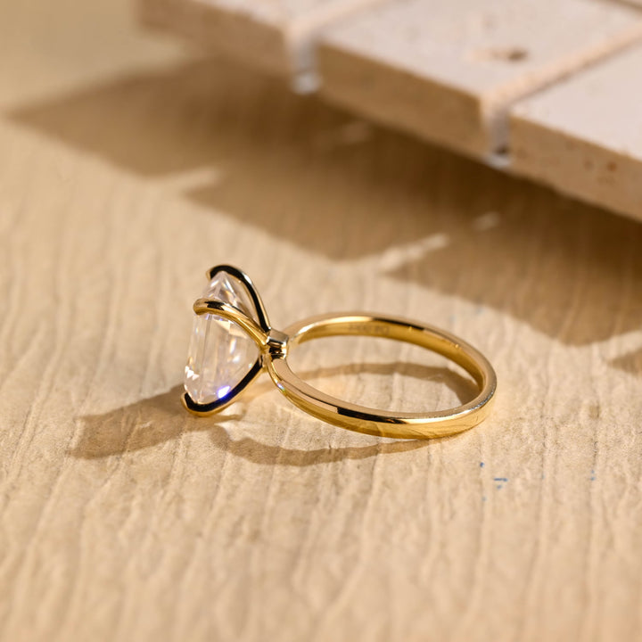 2.50 CT Emerald Cut Solitaire Moissanite Engagement Ring